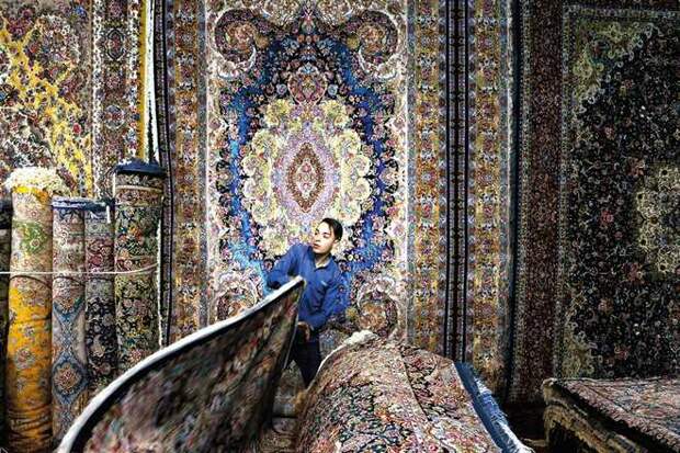 Масло и ковры - основные статьи экспорта Ирана