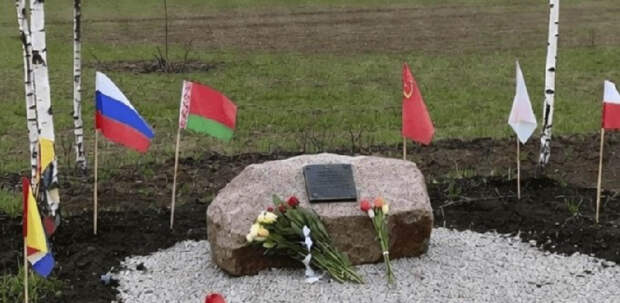 Посла Краевского и полонию пригласили на открытие мемориала польским воинам под Смоленском