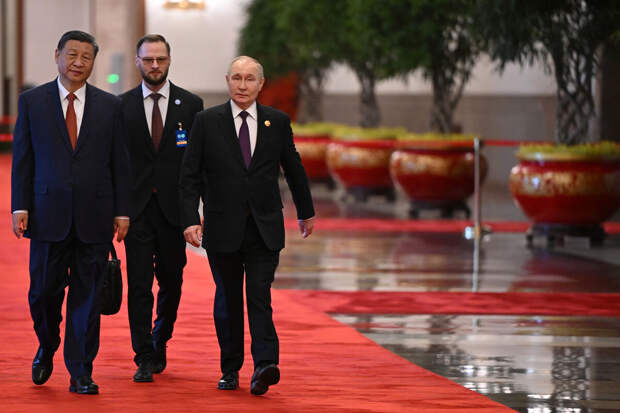 Путин заявил, что Россия и Китай успешно продвигаются в создании вертолета