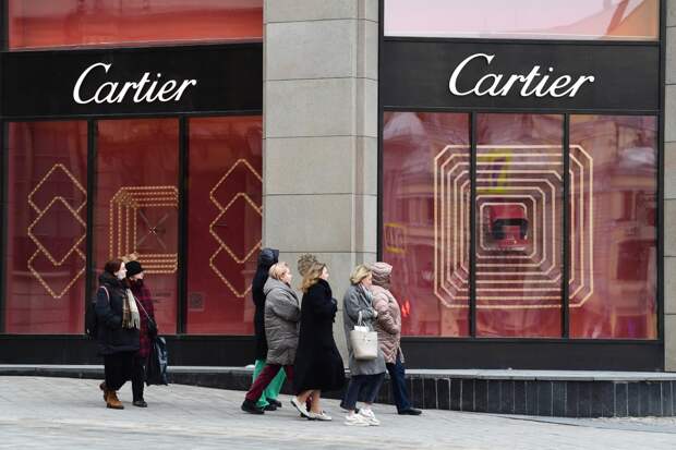 Cartier решил сохранить бизнес в России