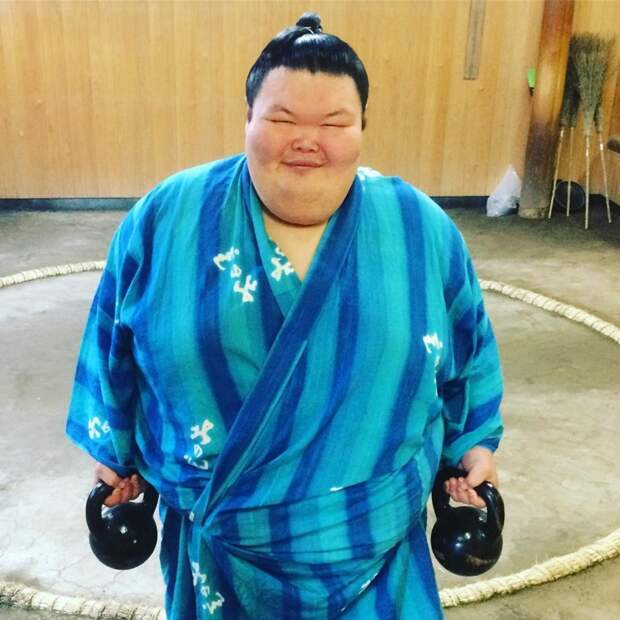 Анатолий Михаханов — настоящий японский сумоист из Бурятии Анатолий Михаханов, бурятия, сумоист