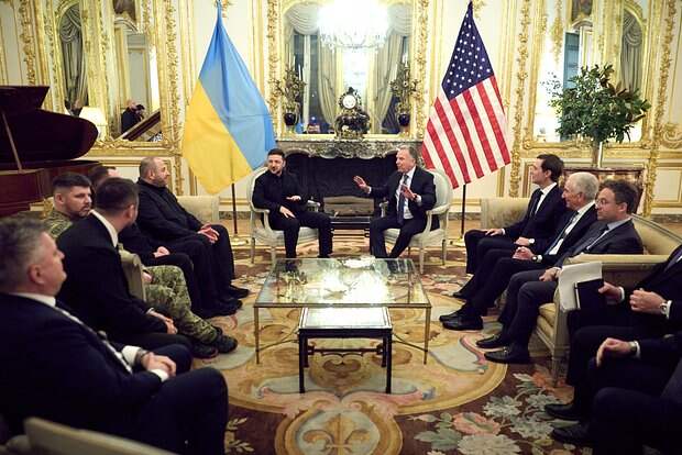 Американский профессор рассказал о западной стратегии в отношении Украины