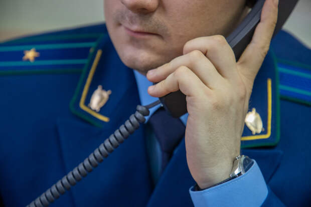 Инвалида из Арсеньевского района обеспечили коляской после вмешательства прокуратуры