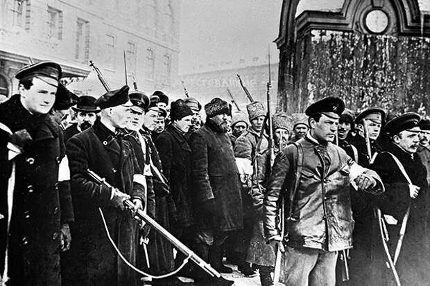 События Февральской буржуазно-демократической революции, Петроград, 1917 год