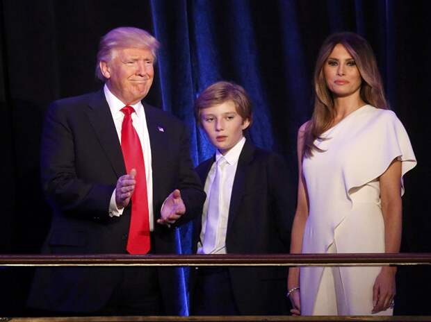 Дональд Трамп, сын Баррон и жена Мелания
