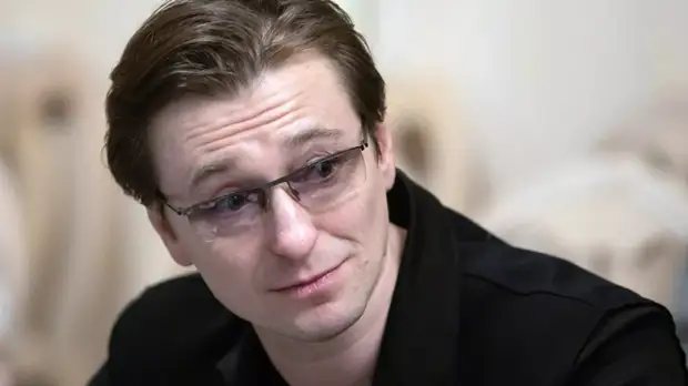 Актёр Сергей Безруков заболел коронавирусом