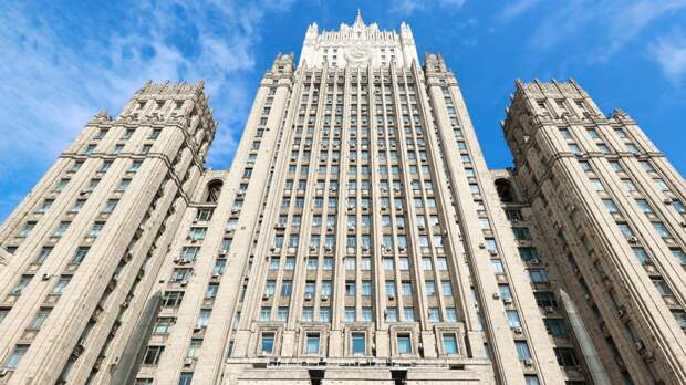 МИД России ввел санкции против членов британского кабмина