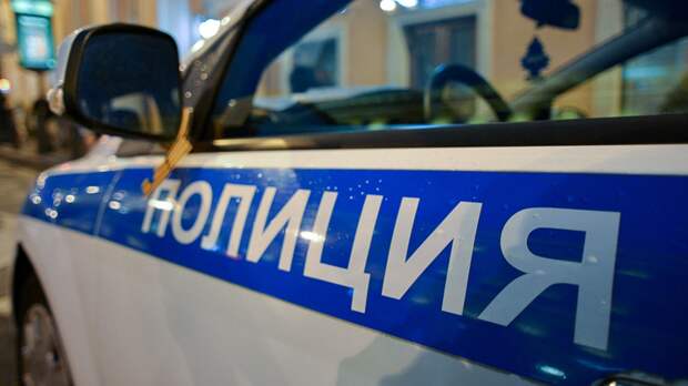 Chevrolet протаранил полицейский прицеп для медосвидетельствования в Ростове-на-Дону