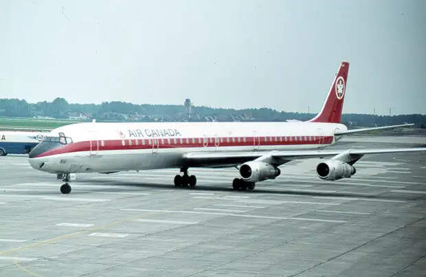 Air Canada Douglas DC-8.jpg