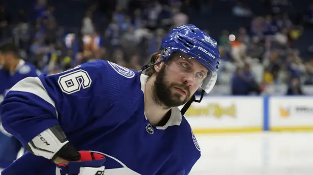 Кучеров повторил рекорд Могильного и Буре по результативной серии в НХЛ среди россиян