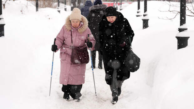 Достигшим 80-летия пенсионерам увеличат размер выплат в марте