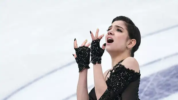 Урманов прокомментировал информацию о снятии Медведевой с этапа Гран-при в Москве