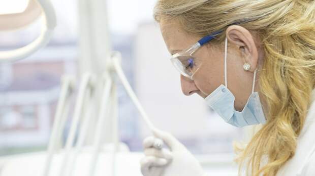 Стоматологическую помощь по ОМС можно получить в больнице Щелкова