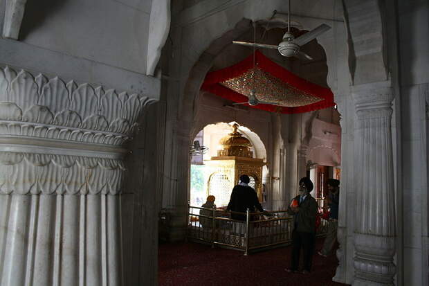 File:Templo dorado-Amritsar-India076.JPG