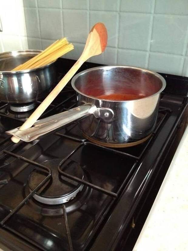 Отверстия на кухне