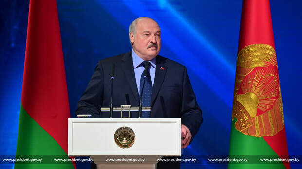 Началась гонка вооружений: Лукашенко подписал закон о приостановлении действия ДОВСЕ
