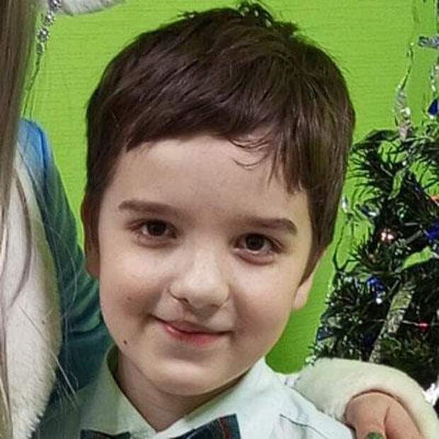Илья Осипов, 10 лет, врожденная расщелина верхней губы, нёба и альвеолярного отростка, недоразвитие верхней челюсти, требуется ортодонтическое лечение, 177 240 ₽
