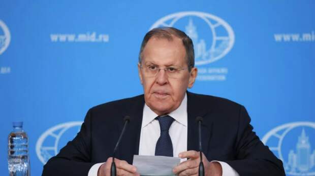 Песков: Россия остается в контакте с Венесуэлой, диалог продолжается