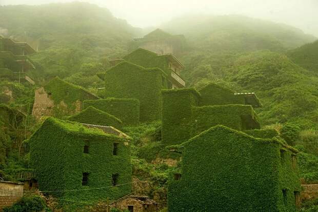 Рыбацкая деревня в Китае, проигравшая схватку с природой. Фото