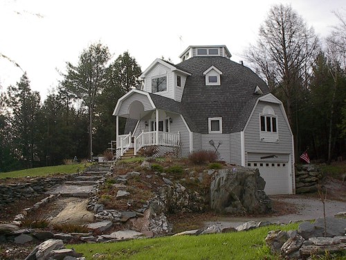 http://www.hortondome.com/dome/pics/111901.jpg