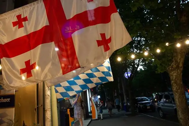 «Как в большой семье»: переехавшая в Грузию пенсионерка поделилась своими впечатлениями