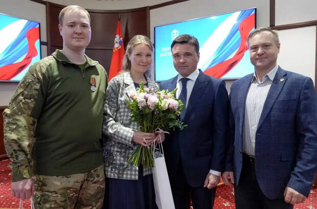 За отвагу и мужество: в Подмосковье вручили государственные награды бойцам БАРС