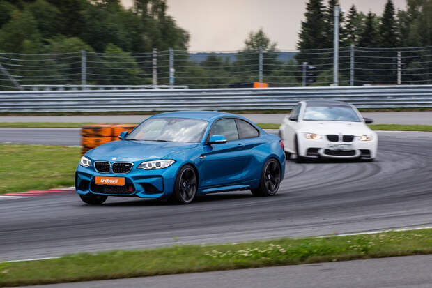 Битва года: Porsche 718 Boxster S vs BMW M2. Фото 4