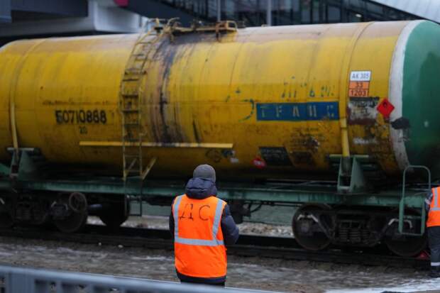 В Кировской области 21 вагон грузового поезда сошел с рельсов