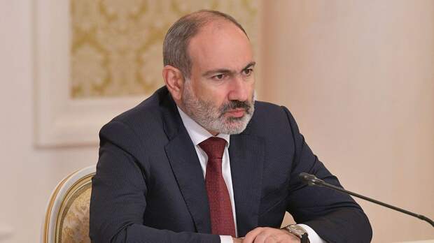 «Пашинян вынужден маневрировать». Как Армения может договориться с Азербайджаном о границе?