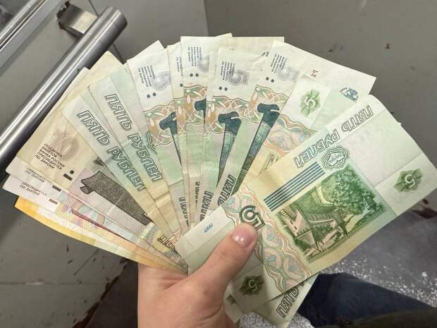 Монеты в прошлом? В Приморье перестали давать сдачу 5 и 10-рублевыми монетами