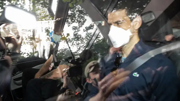 Премьер-министр Австралии поддержал решение депортировать Джоковича