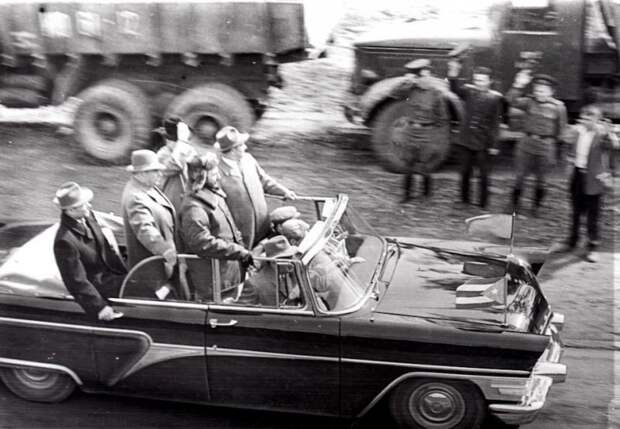 11 мая 1963 года, первый визит Фиделя Кастро в СССР: кубинский лидер прибыл в Иркутск. Фидель Кастро, авто