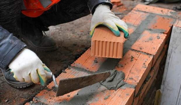 Около 1,8 тыс. жилых домов отремонтируют в Москве в 2026 году