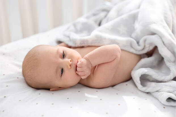 В ОП призвали повысить размер пособия по уходу за ребенком до 1,5 лет