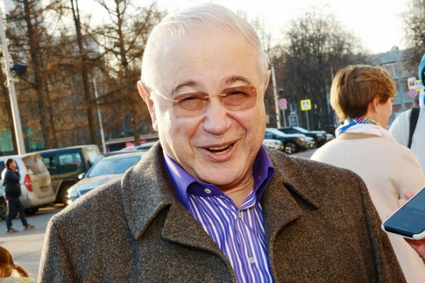 Евгений Петросян показал, на что готов ради молодой жены