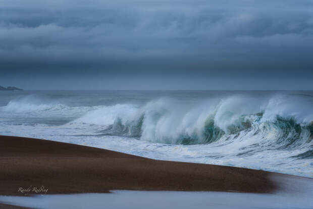 Wind and Waves by Randy Redding on 500px.com