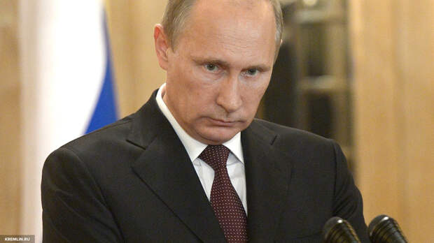 Путин официально поручил распространять за рубежом фильмы о борьбе России с нацизмом Путин официально поручил распространять за рубежом фильмы о борьбе России с нацизмом