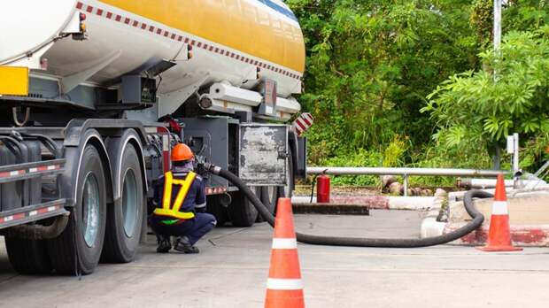 Временное ограничение экспорта топлива из РФ не распространяется на ЕАЭС