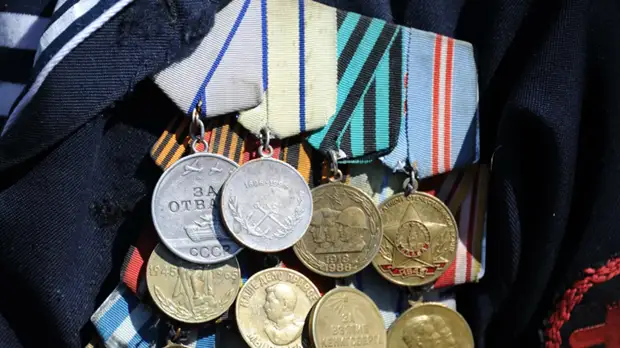 Ветераны Великой Отечественной войны из разных стран записали для RT песню «Нам нужна одна победа»