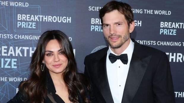 ashton kutcher and mila kunis in formal wear