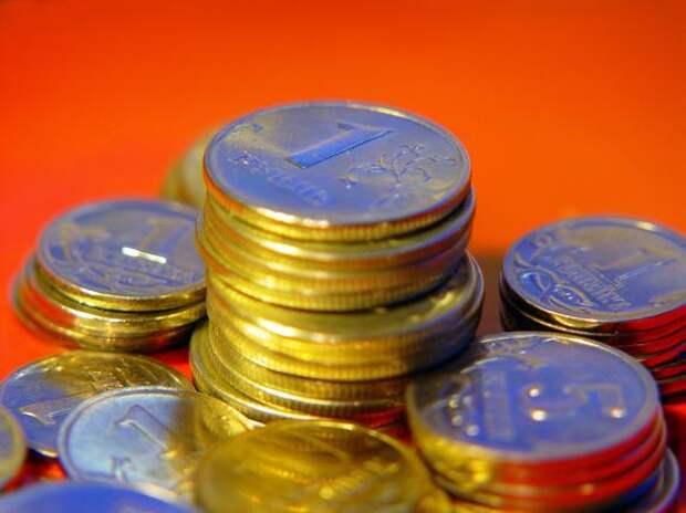 Экономист Яков Миркин раскрыл причины девальвации российского рубля