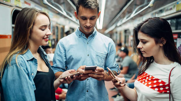 "МегаФон": москвичи стали на 60% чаще запускать в метро приложения для работы