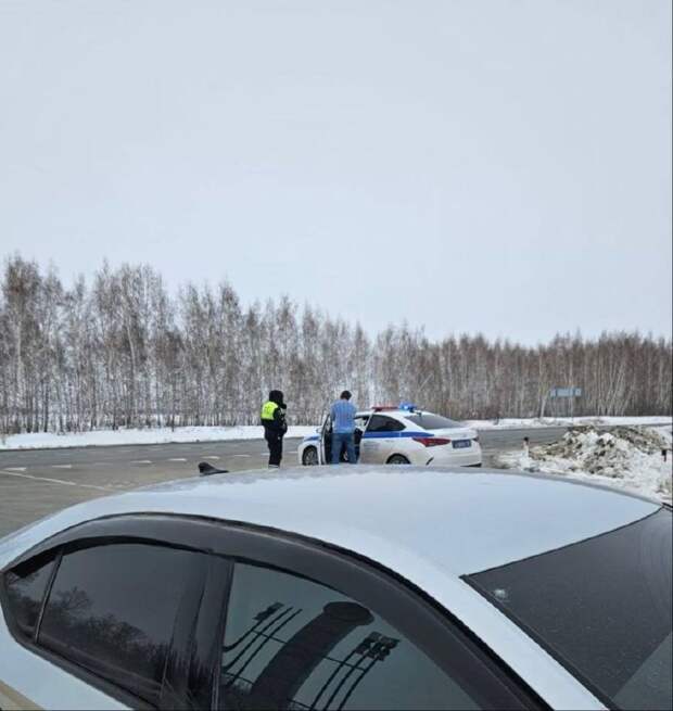 В Новосибирской области перекрыли въезд в посёлки Чернокурье и Новоключи на фоне
