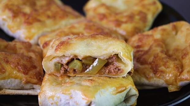 Закуска из лаваша с мясо-овощной начинкой: на скорую руку Закуска из лаваша с мясо-овощной начинкой: на скорую руку