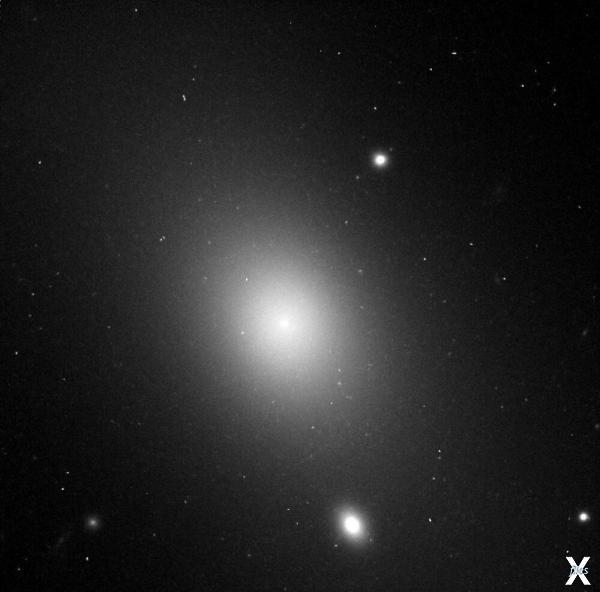 Снимок IC 1101, сделанный космическим...