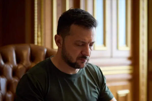 Зеленский: все операции российских военных направлены на «захват нашего Донбасса»