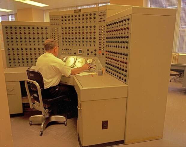 Оператор аналогового компьютера, 1968 год