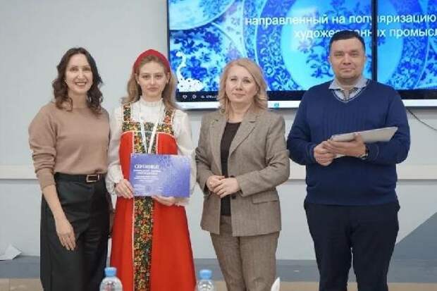 Тамбовская гимназистка победила во всероссийском конкурсе "Сила традиций"