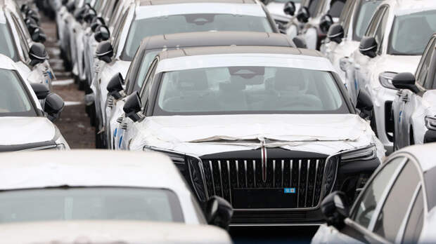 Поставки машин из Азии упали на 90% после повышения утильсбора