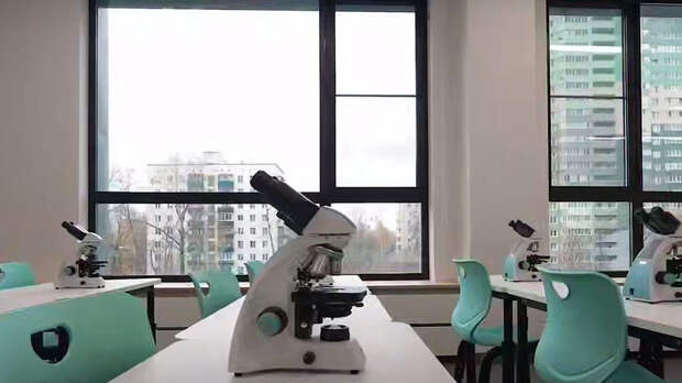 Собянин рассказал о развитии школьного образования в Москве